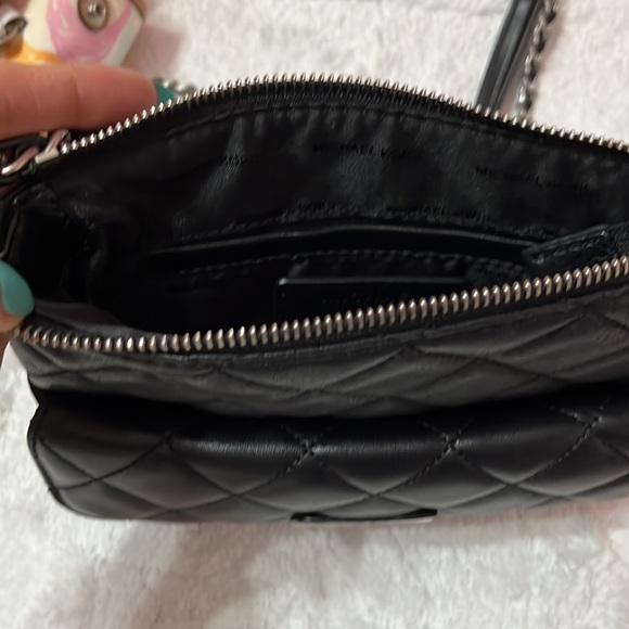 Michael Kors quilted crossbody. Barely used. - Picture 5 of 5